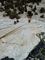 One can have a chat during a simultaneous climb.