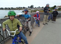 Kids with daddy and granny went biking in Santa Cruz...