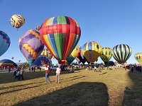 Friday's mass ascent at the Great Reno Ballon Race. Friday's mass ascent at the Great Reno Ballon Race.