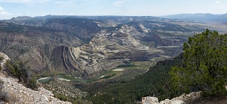 Looking to the east, Harpers Corner, Colorado.