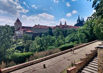 Royal Gardens are separated from the Castle by the Stag Moat. Royal Gardens are separated from the Castle by the Stag Moat.