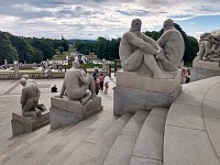 Vigeland Park: statues at the Monolith.