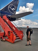 Nastupujte do letadla směr Mnichov