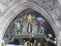 Mnichovský erb nad vchodem do nové radnice