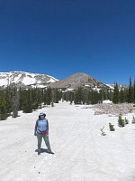 Yeti on a snow highway to Sugarloaf.
