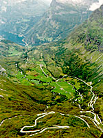 Serpentiny na Dalsnibbu - 1500 m n/m Serpentiny na Dalsnibbu - 1500 m n/m